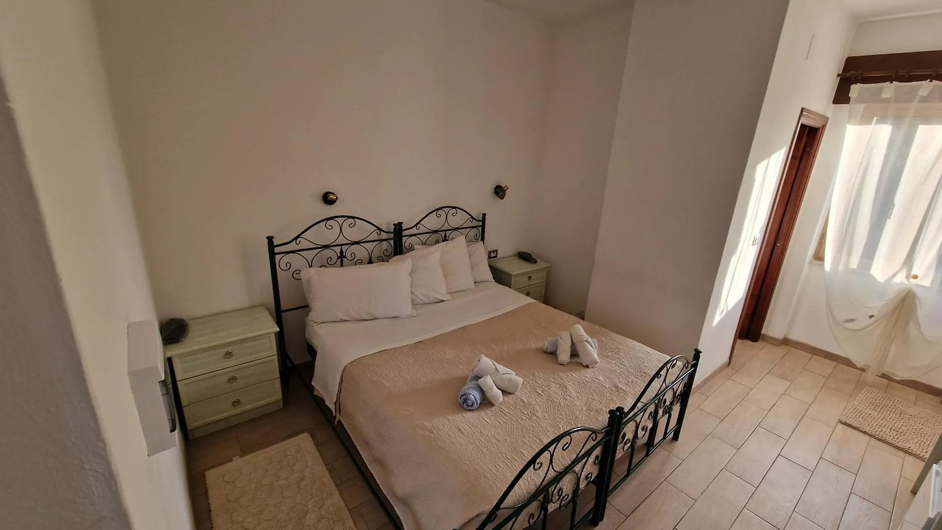 Hotel La Vela فاليدوريا