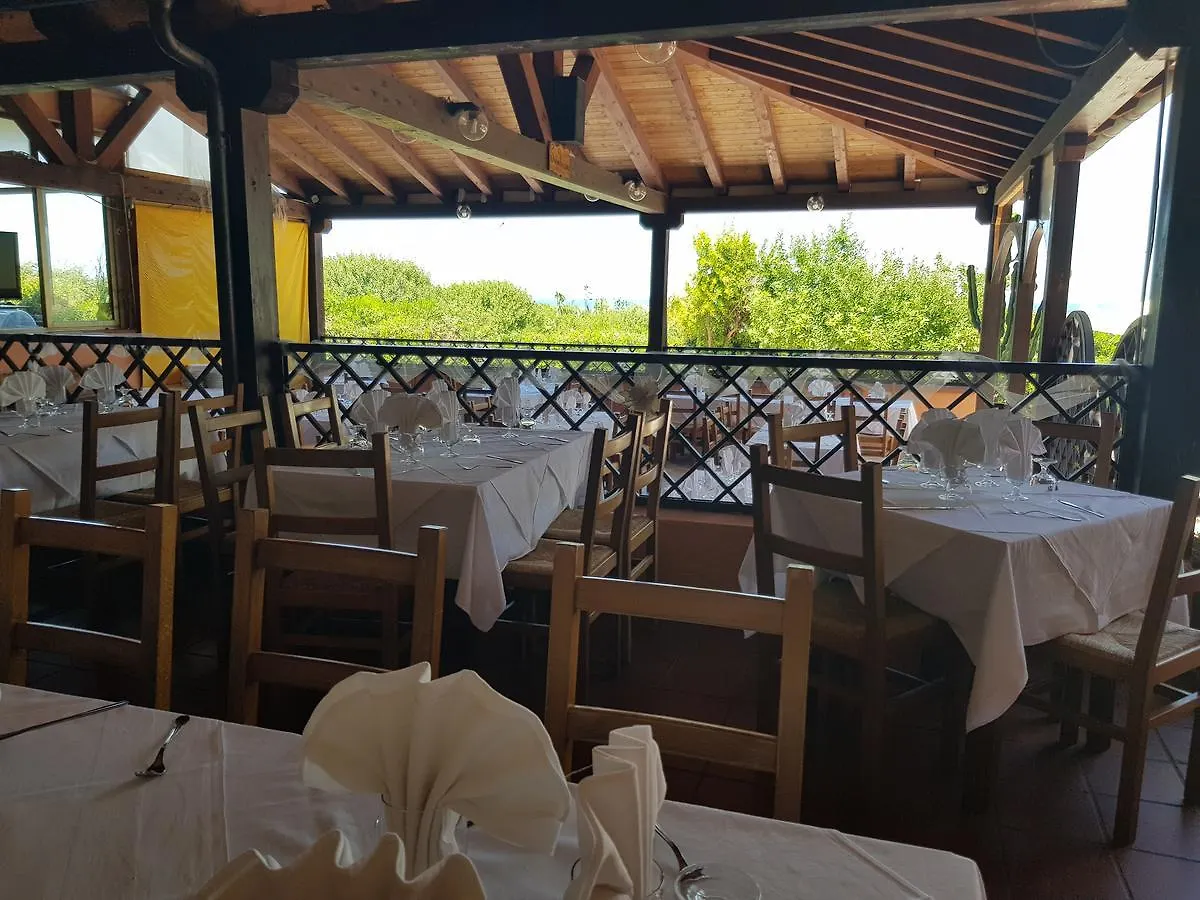 Hotel La Vela فاليدوريا