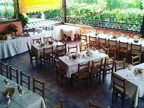Hotel La Vela فاليدوريا