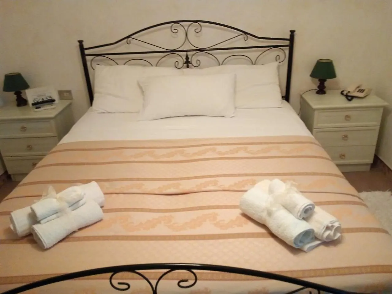 Hotel La Vela فاليدوريا