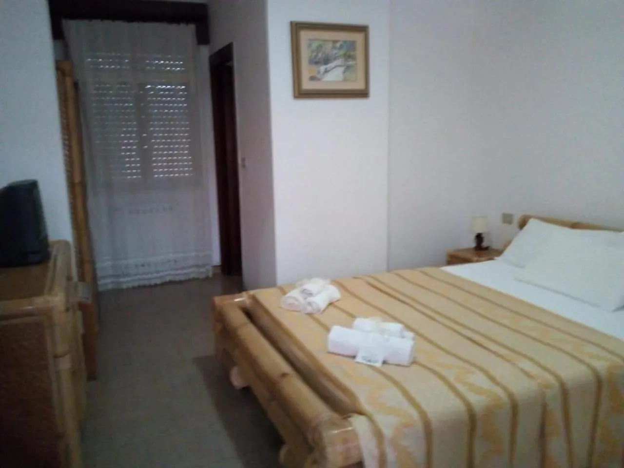 **  Hotel La Vela فاليدوريا إيطاليا